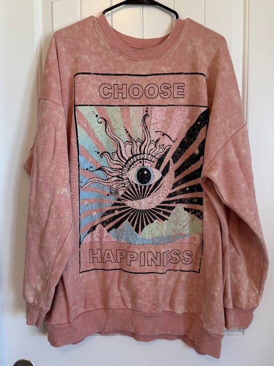 Sweaters - Pink "Choose Happiness" graphic sweatshirt.